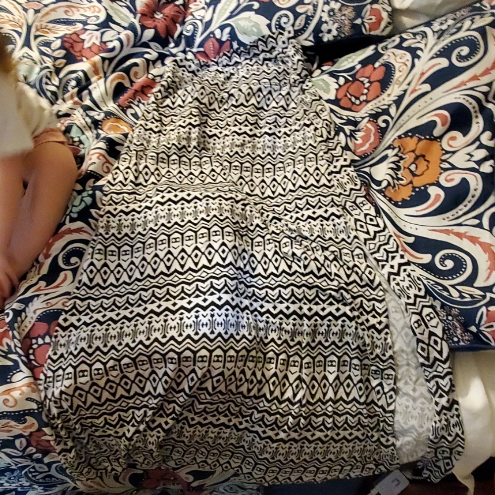 womans maxi skirt